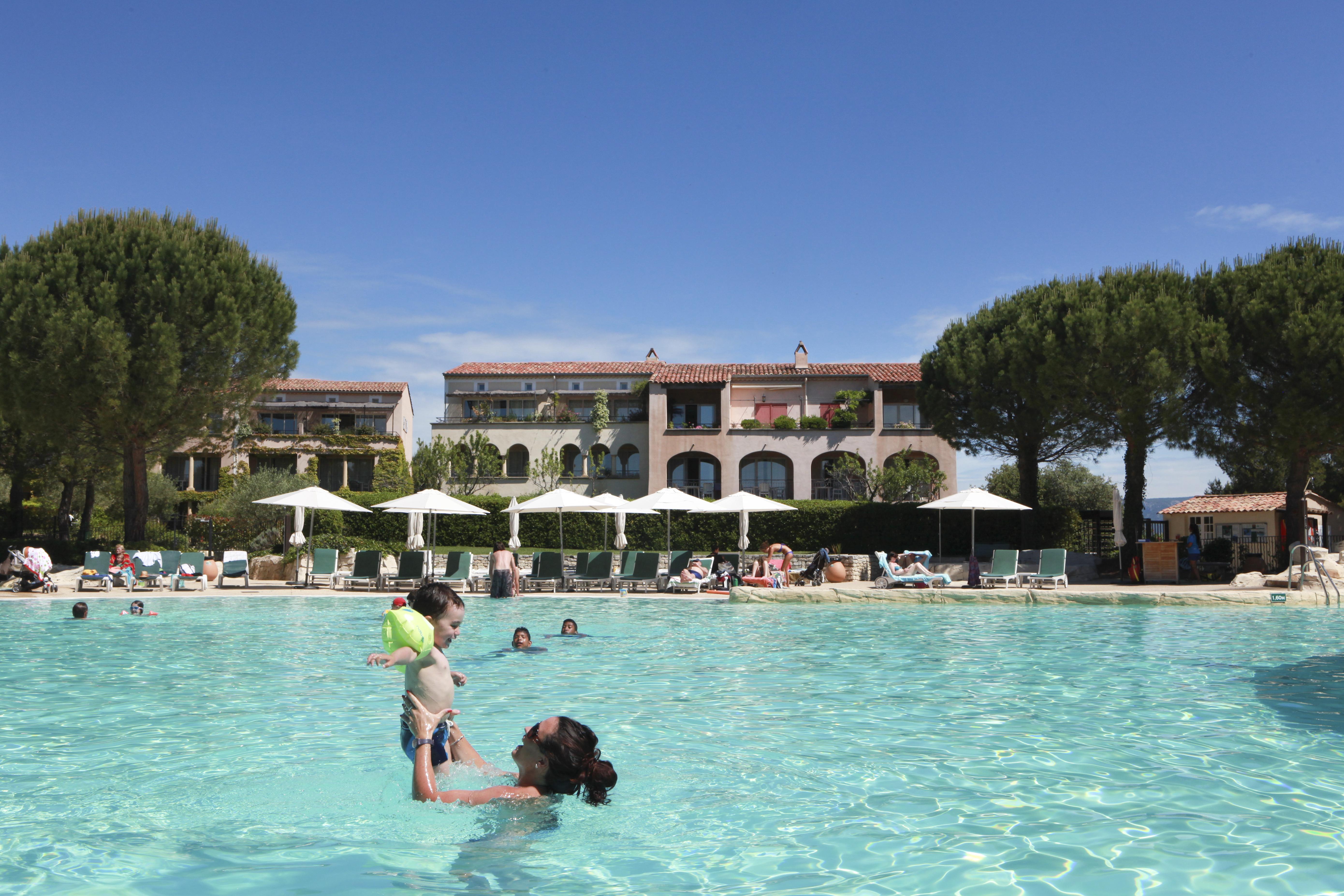 Village Pierre & Vacances Pont Royal En Provence 马勒莫尔 外观 照片