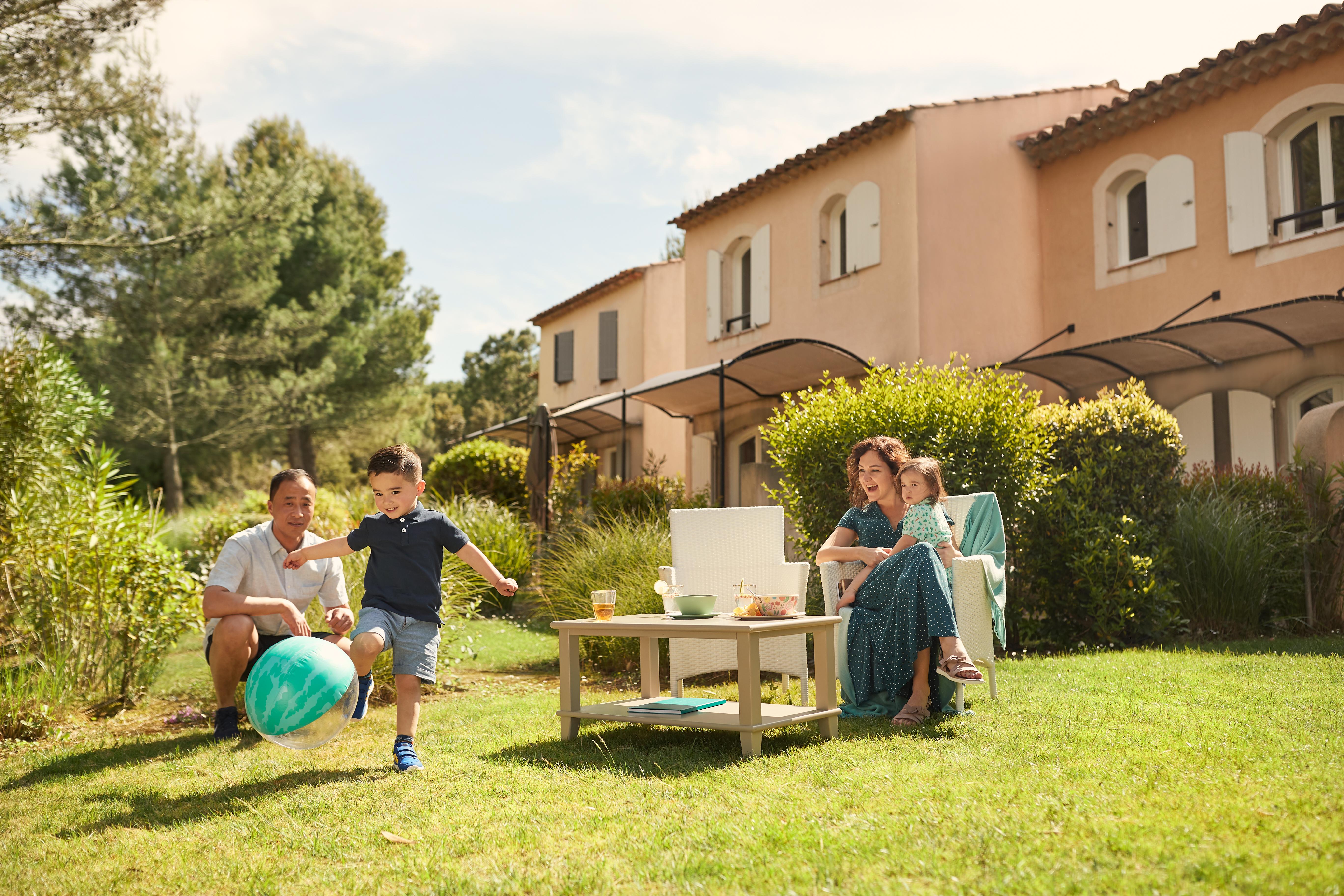 Village Pierre & Vacances Pont Royal En Provence 马勒莫尔 外观 照片