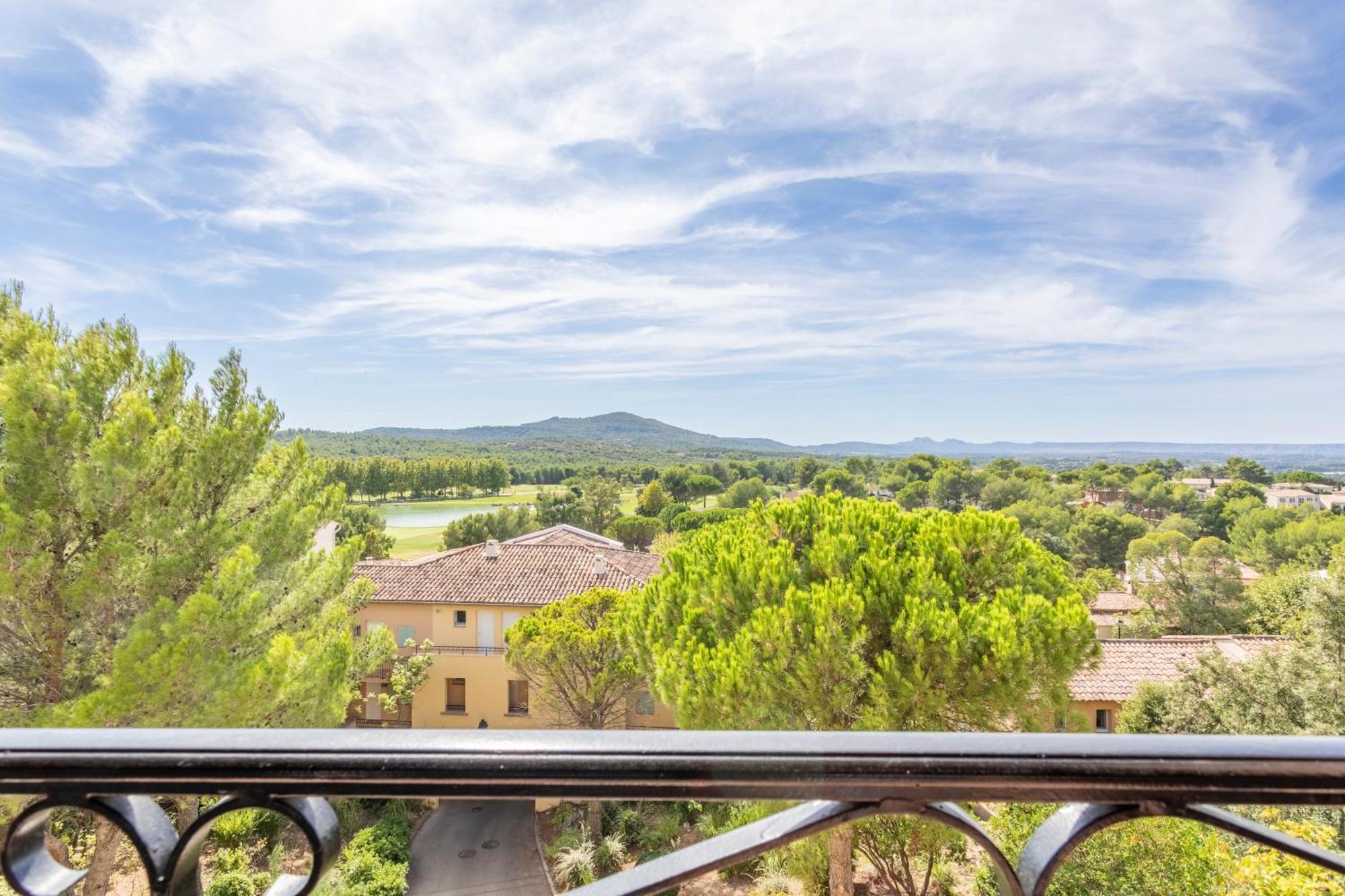 Village Pierre & Vacances Pont Royal En Provence 马勒莫尔 外观 照片