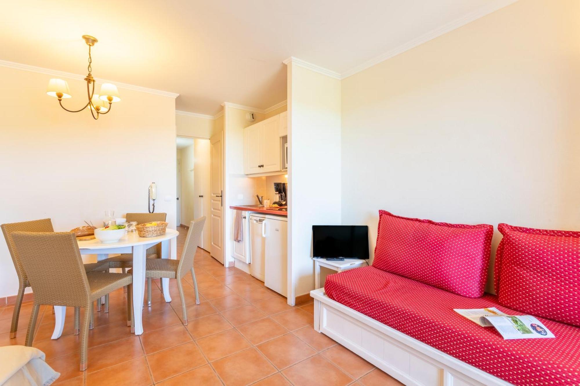 Village Pierre & Vacances Pont Royal En Provence 马勒莫尔 外观 照片