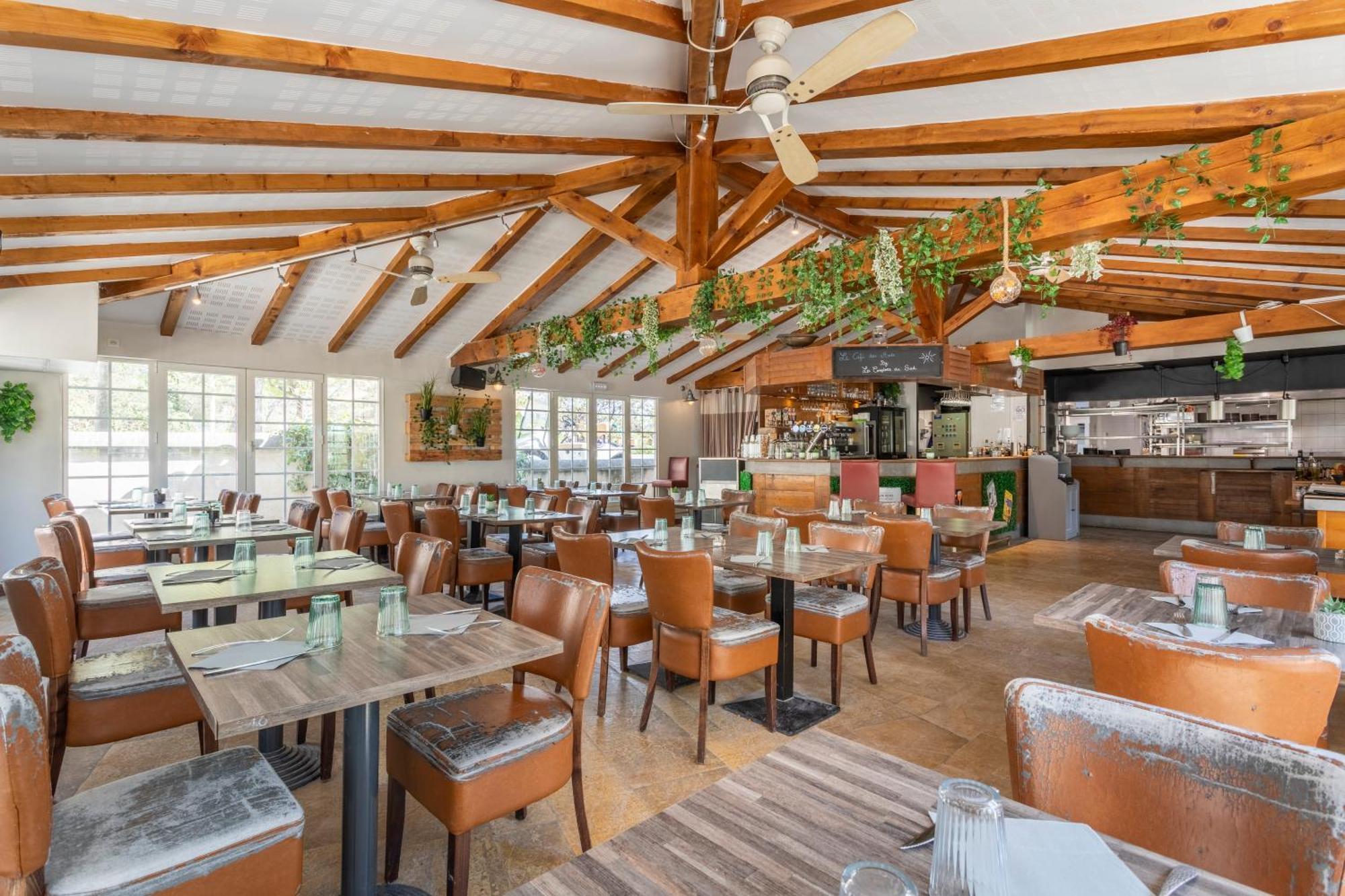 Village Pierre & Vacances Pont Royal En Provence 马勒莫尔 外观 照片