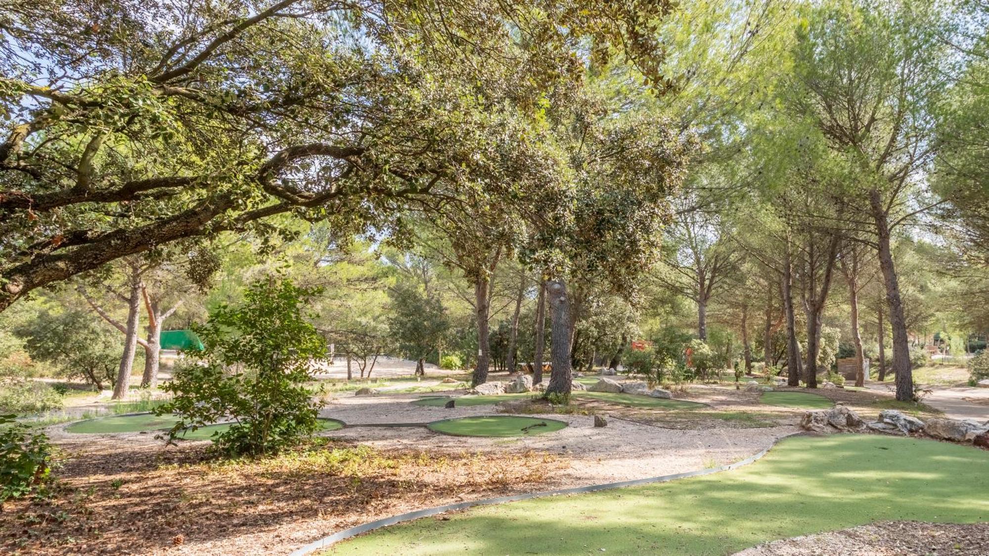 Village Pierre & Vacances Pont Royal En Provence 马勒莫尔 外观 照片